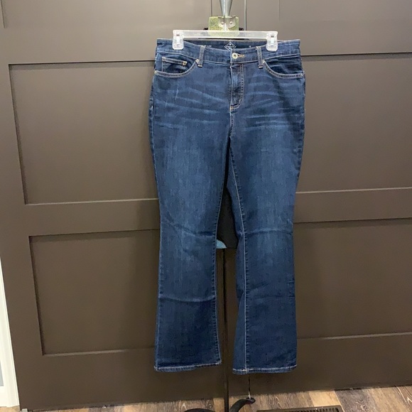 St. John's Bay Bootcut Jeans - Size 12, Like New! ๐โจ - Picture 4 of 7